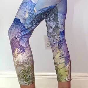 WORKOUT cropped galaxy legging sz. L-XL leggings sexy fit bodycon universe purp